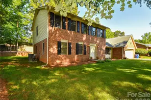 792 Reaford Rd, Winston Salem, NC 27104 - Photo 3
