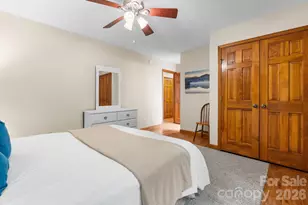 218 Slope View Dr, Sugar Mountain, NC 28604 - Photo 17