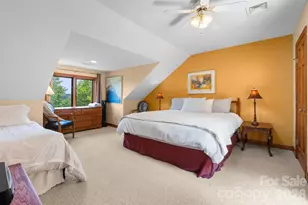 218 Slope View Dr, Sugar Mountain, NC 28604 - Photo 27