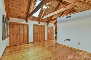 896 Aiken Rd, Asheville, NC 28804 - Photo 17