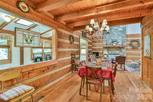 896 Aiken Rd, Asheville, NC 28804 - Photo 5