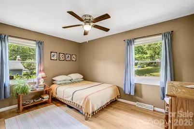 5 Hillview Road, Asheville, NC 28805 - Photo 25