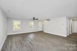 2595 Henry Falls Dr, Hickory, NC 28602 - Photo 7
