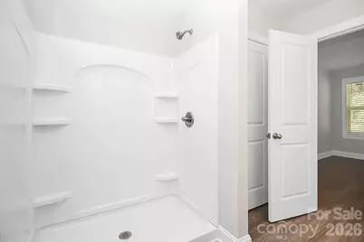 2595 Henry Falls Drive, Hickory, NC 28602 - Photo 21