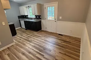 3253 Capital Ct, Lenoir, NC 28645 - Photo 7
