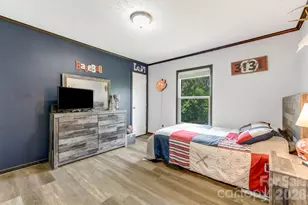 256 Phillips Valley Rd, Mars Hill, NC 28754 - Photo 29