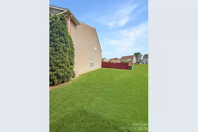 336 Farm Springs Drive, Mount Holly, NC 28120 - Photo 3