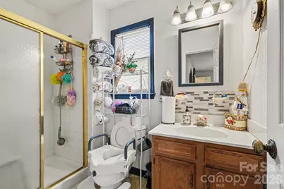 1600 Teddington Drive, Charlotte, NC 28214 - Photo 21