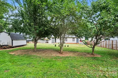 1600 Teddington Drive, Charlotte, NC 28214 - Photo 25