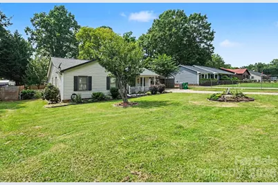 1600 Teddington Drive, Charlotte, NC 28214 - Photo 7