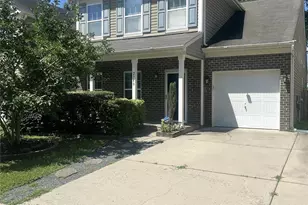 2740 Bramble Ridge Ct, Charlotte, NC 28215 - Photo 1