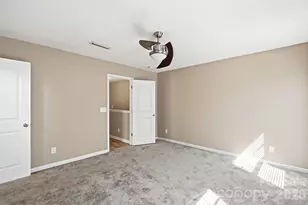 2740 Bramble Ridge Ct, Charlotte, NC 28215 - Photo 37