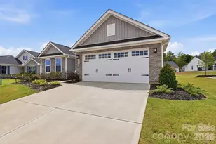609 Nesbe St, Lancaster, SC 29720 - Photo 3