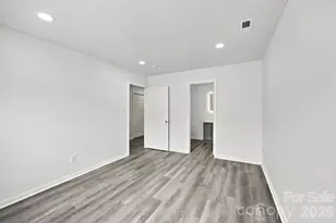 5333 Esther Ln, Charlotte, NC 28214 - Photo 7