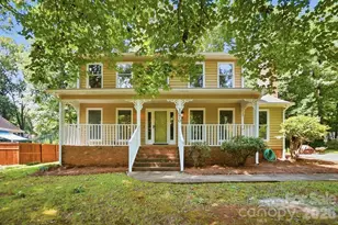 1070 Peachtree Ln, Fort Mill, SC 29715 - Photo 3