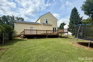7126 Windsong Way, Wingate, NC 28174 - Photo 3