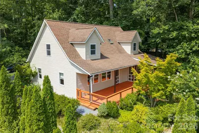 847 N Lakeside Drive, Hendersonville, NC 28739 - Photo 1