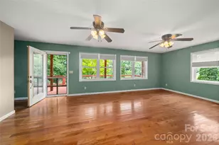 847 N Lakeside Dr, Hendersonville, NC 28739 - Photo 5