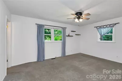 138 Surry Lane, Hendersonville, NC 28791 - Photo 17