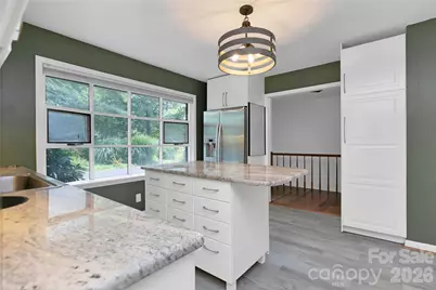 138 Surry Lane, Hendersonville, NC 28791 - Photo 7