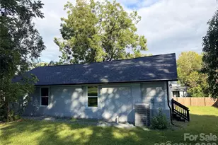 803 Gordon St, Monroe, NC 28112 - Photo 5
