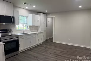 803 Gordon St, Monroe, NC 28112 - Photo 9