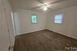 609 Hawthorn Ave, Albemarle, NC 28001 - Photo 11