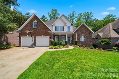 1753 30th Avenue Drive NE, Hickory, NC 28601 - Photo 1