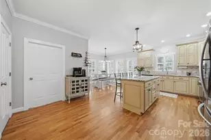 1753 30th Ave Dr NE, Hickory, NC 28601 - Photo 13