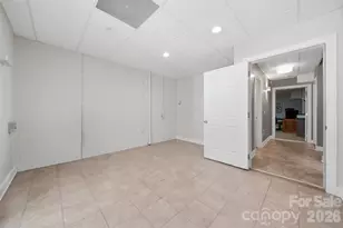 1753 30th Ave Dr NE, Hickory, NC 28601 - Photo 37