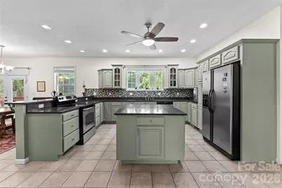 64 Wyoming Road, Asheville, NC 28803 - Photo 5