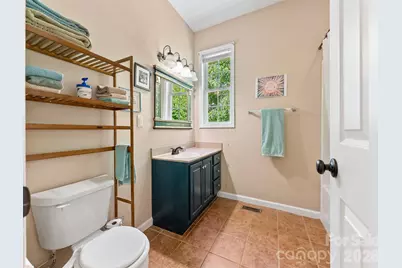 64 Wyoming Road, Asheville, NC 28803 - Photo 15