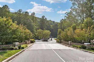 54 Deep Valley Ln, Hendersonville, NC 28791 - Photo 31