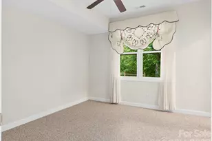 54 Deep Valley Ln, Hendersonville, NC 28791 - Photo 17