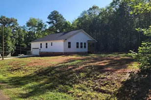 5900 Flamingo Dr, Conover, NC 28613 - Photo 5