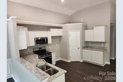 5900 Flamingo Drive #4, Conover, NC 28613 - Photo 13