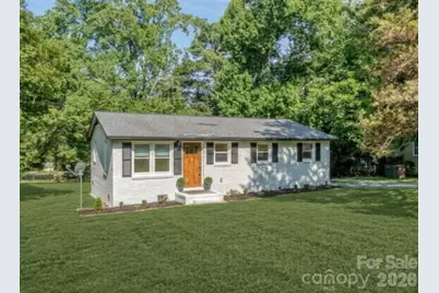 408 S Jackson Avenue, Waxhaw, NC 28173 - Photo 1
