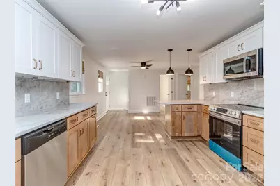 408 S Jackson Avenue, Waxhaw, NC 28173 - Photo 5