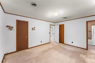 32 Swanns View Dr, Marion, NC 28752 - Photo 19