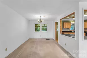 32 Swanns View Dr, Marion, NC 28752 - Photo 7