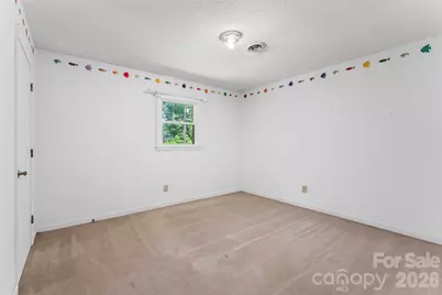 32 Swanns View Drive, Marion, NC 28752 - Photo 13