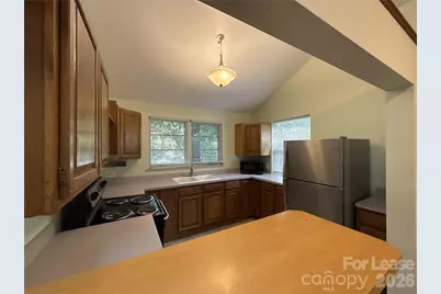 213 S Summit Avenue, Charlotte, NC 28208 - Photo 7