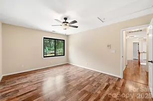 6821 Hollow Oak Dr, Charlotte, NC 28227 - Photo 29