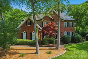 6821 Hollow Oak Dr, Charlotte, NC 28227 - Photo 1