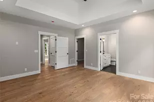 104 Arrowood Ln, Hendersonville, NC 28791 - Photo 19