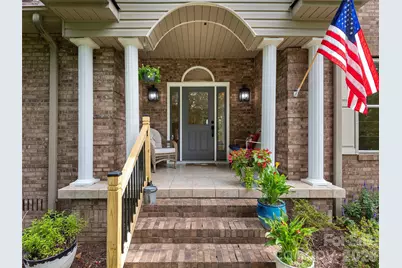 104 Arrowood Lane, Hendersonville, NC 28791 - Photo 3