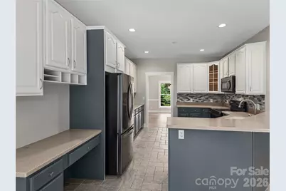 104 Arrowood Lane, Hendersonville, NC 28791 - Photo 11