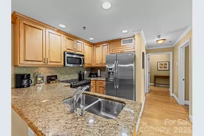 310 Bowling Park Road, Asheville, NC 28803 - Photo 9
