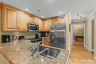 310 Bowling Park Rd, Asheville, NC 28803 - Photo 9