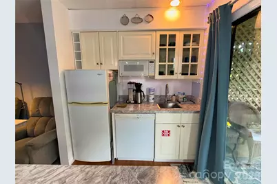 160 Whitney Boulevard #3, Lake Lure, NC 28746 - Photo 7
